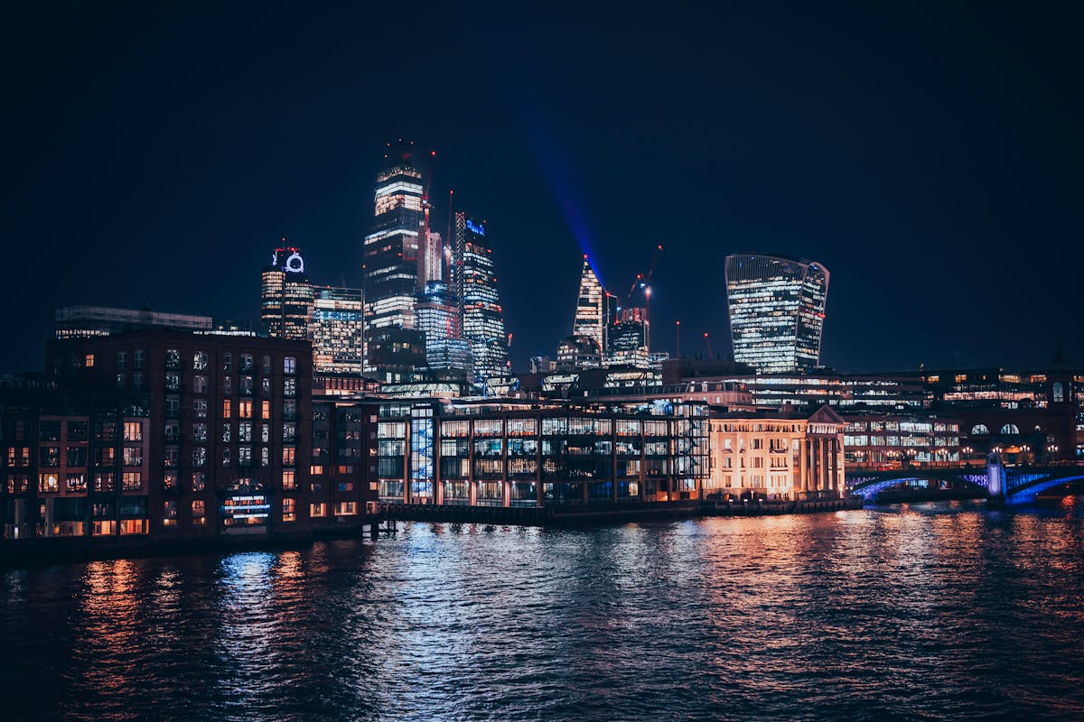 10 Lat Obowiązku BIM w Wielkiej Brytanii — Lekcje dla Polski i Świata [2026]